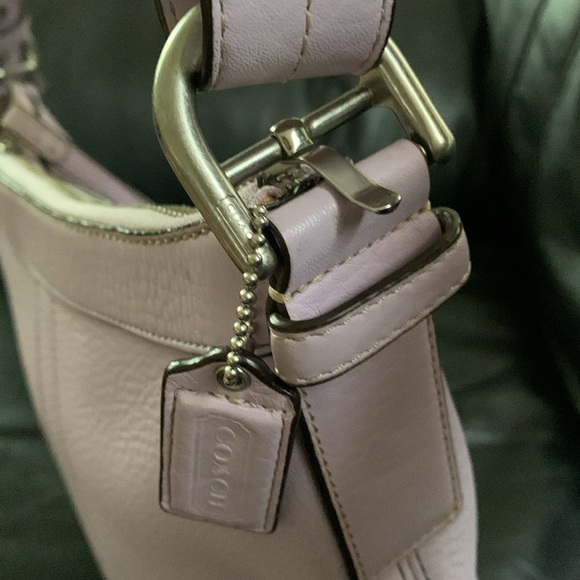 Coach Crossbody/Shoulder Leather Bag, Lavender Color - Picture 14 of 16
